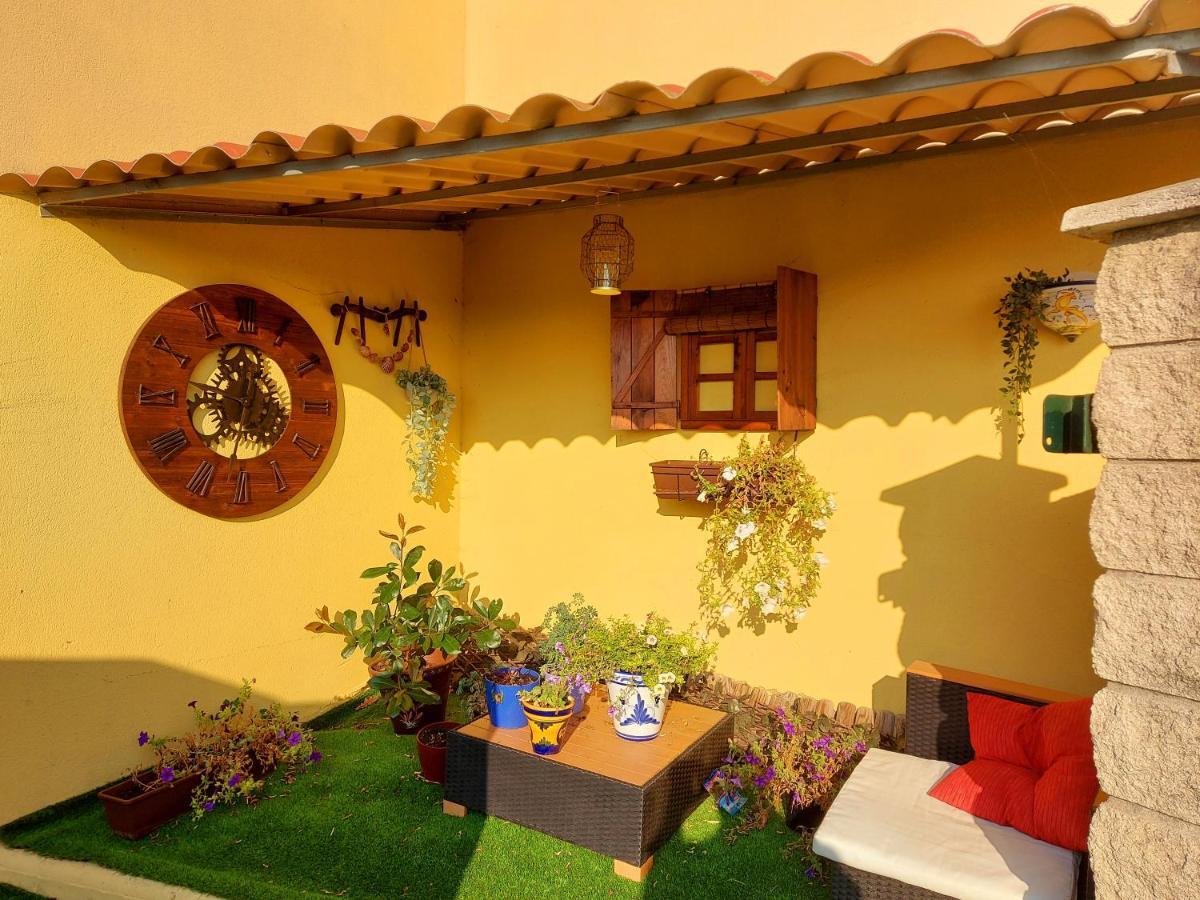Sleeping Sarria Hotel Exterior photo